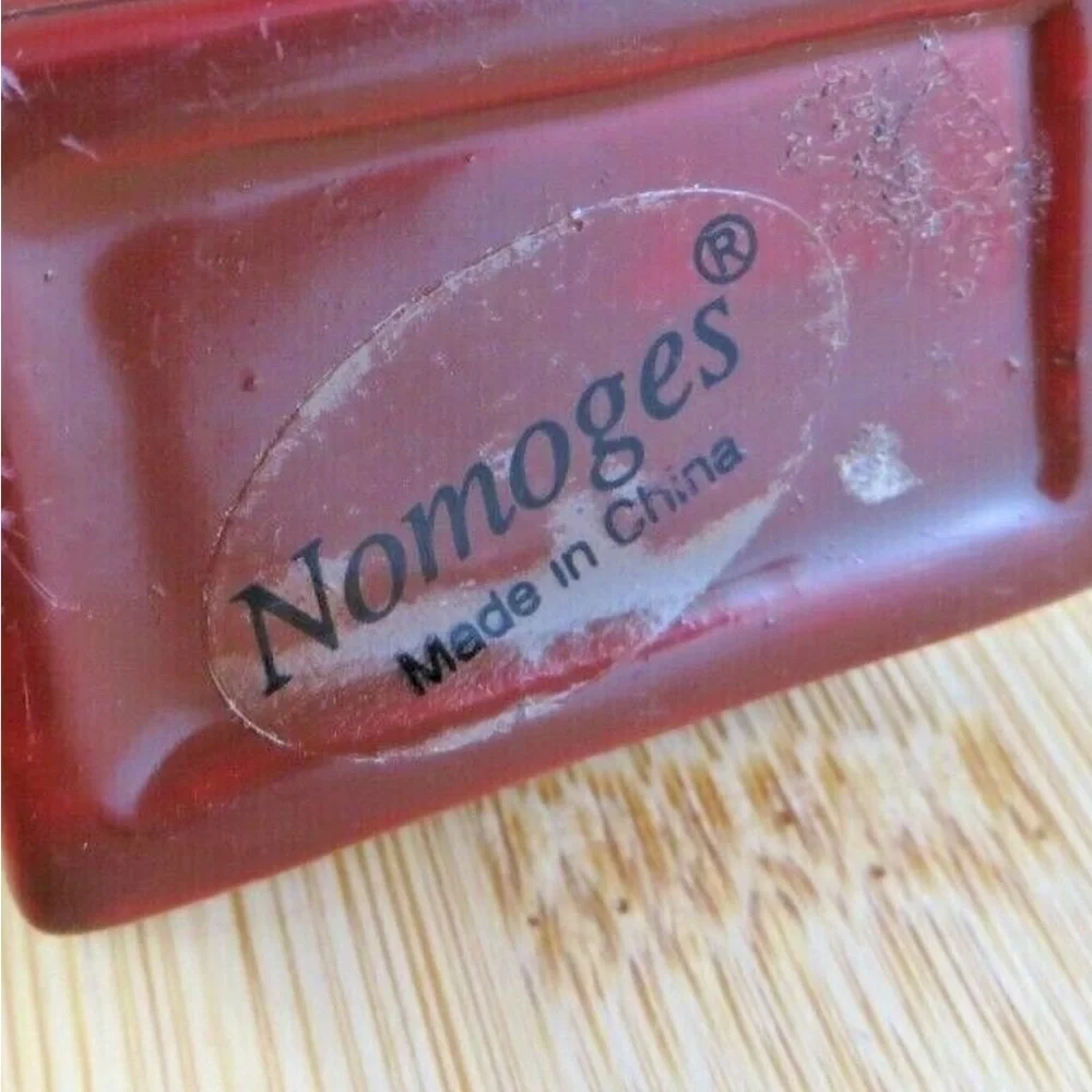 Nomoges Old Fashion Sewing Machine Figural Porcelain Trinket Box